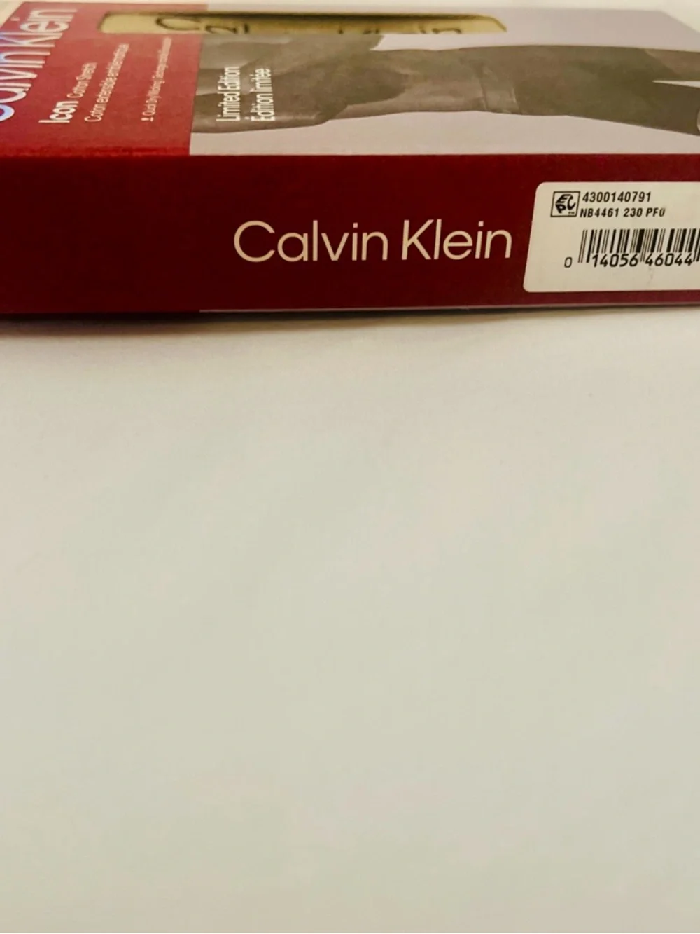 Beige Calvin Klein Trunk with Gold Waistband Logo Limited Edition XL - Picture 6 of 7